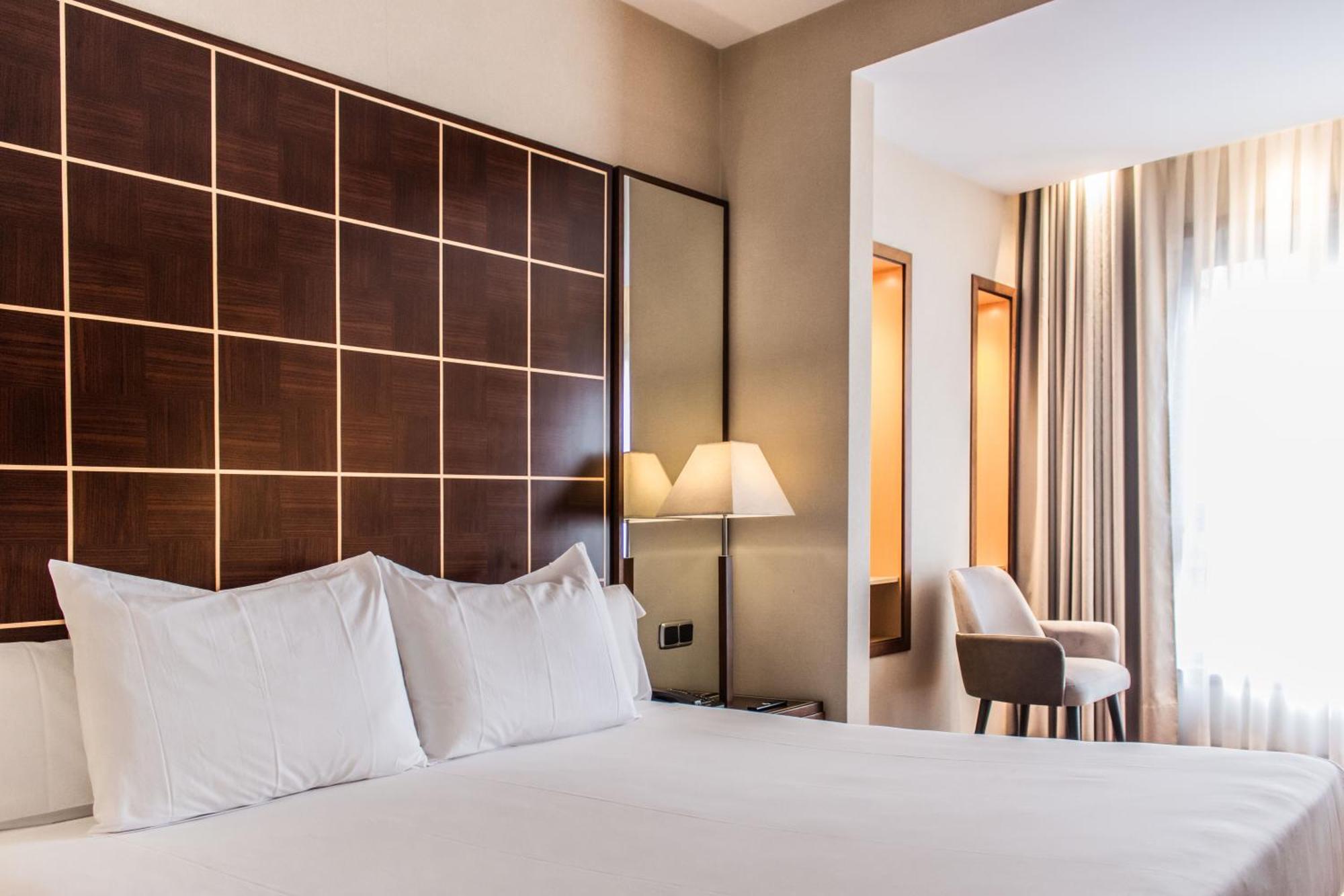 Eurostars Diana Palace Palencia Bagian luar foto