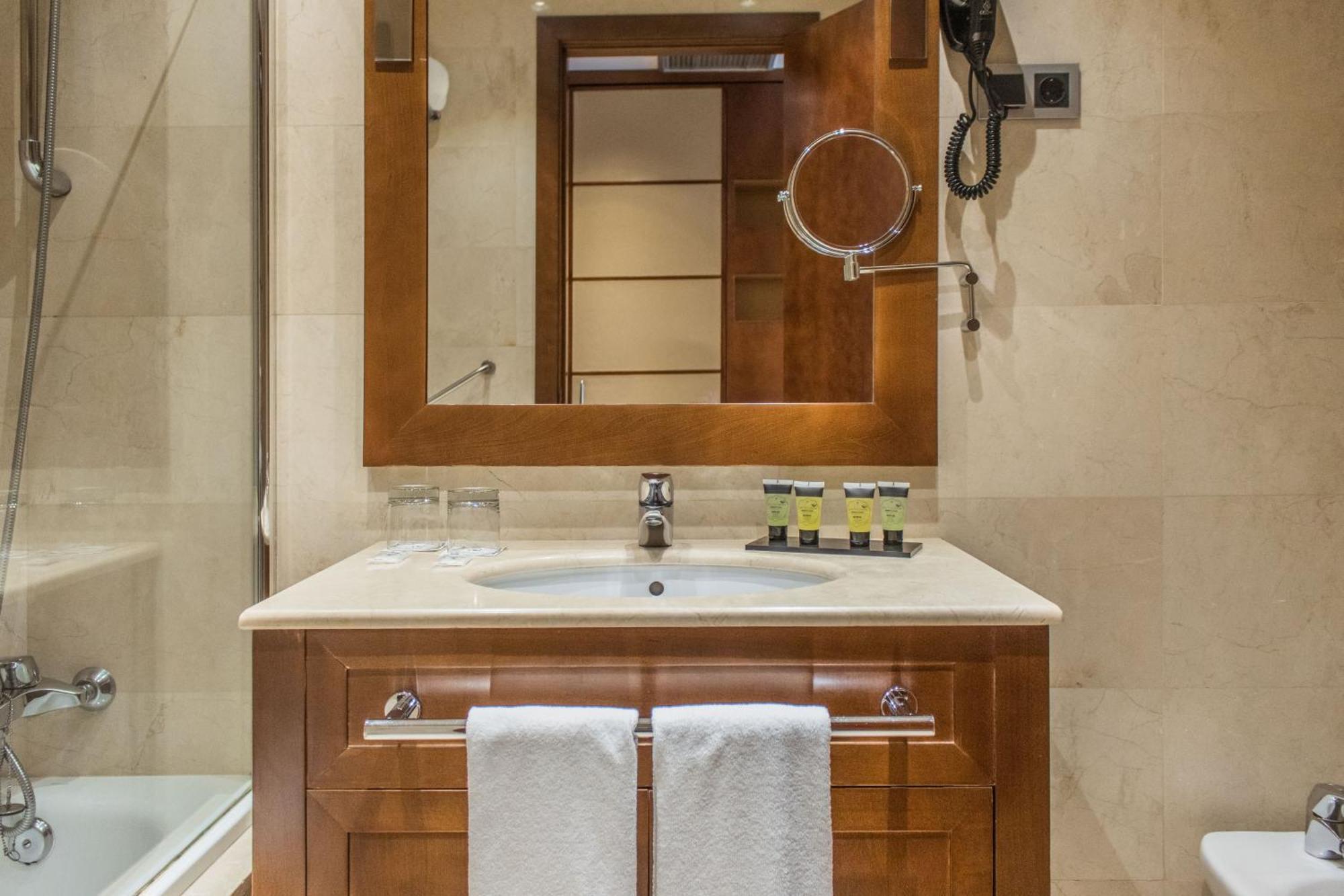 Eurostars Diana Palace Palencia Bagian luar foto